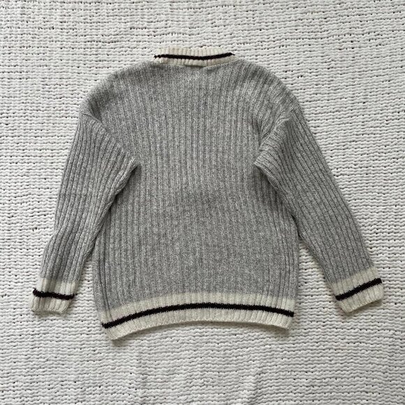 Men's Grey Vintage Sweater With White/Red Cuffs - Size Small - Picture 3 of 5